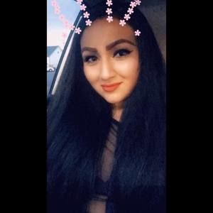 Meet your Posher, Monica a.